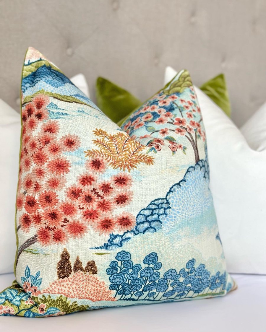 Decorative throw pillow cover , Modern accent pillow , Designer fabric throw pillow , Made - order throw pillow , High quality accent pillow cover , Modern throw pillow cover , Multicolor throw pillow , Bedroom decor inspiration , Bedroom decor ideas , Contemporary home decor , Unique design , Custom - made pillow cover