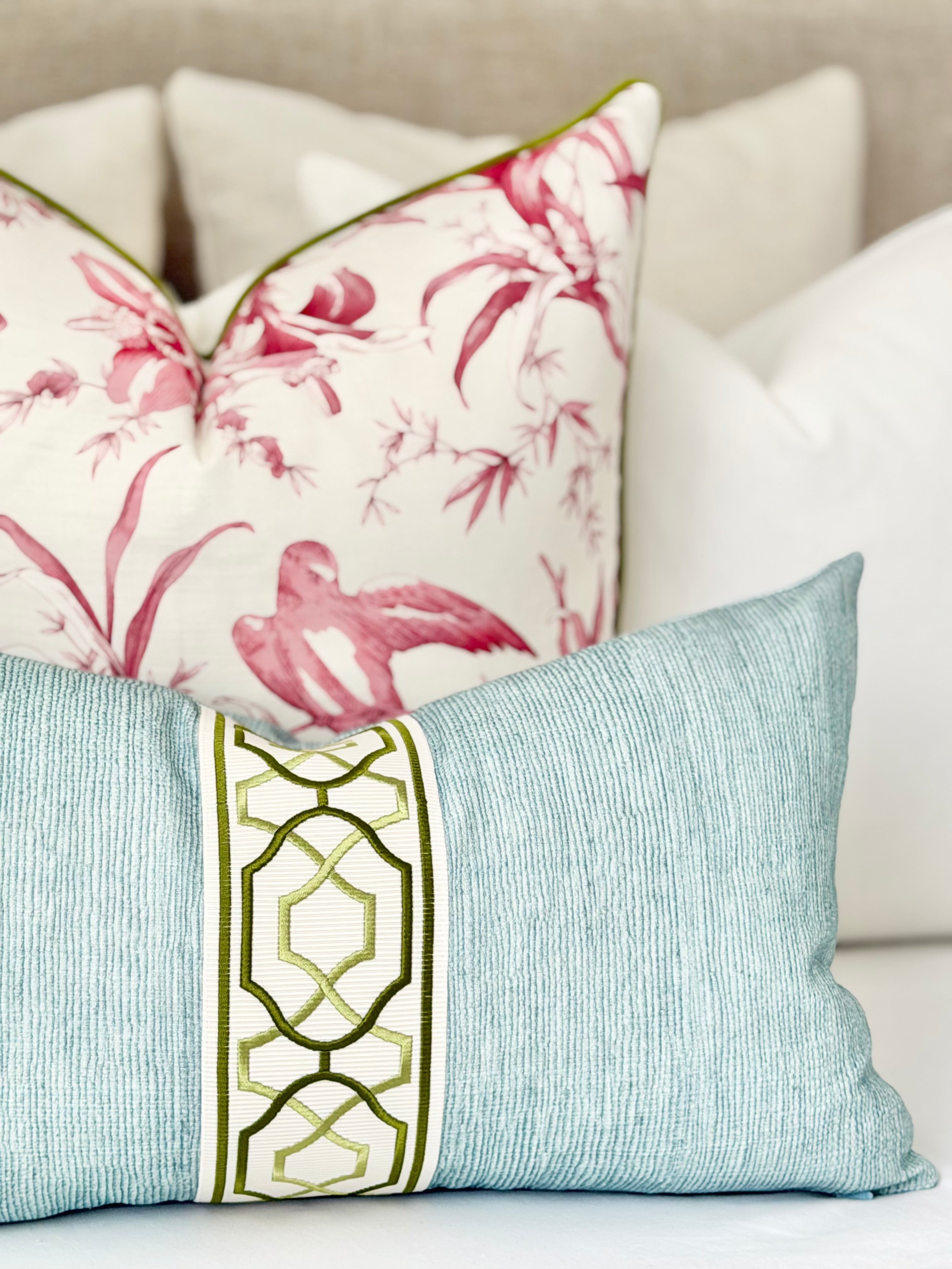 The Colors Taking Over Luxury Interiors in 2026 - And the Designer Pillows Leading the Shift