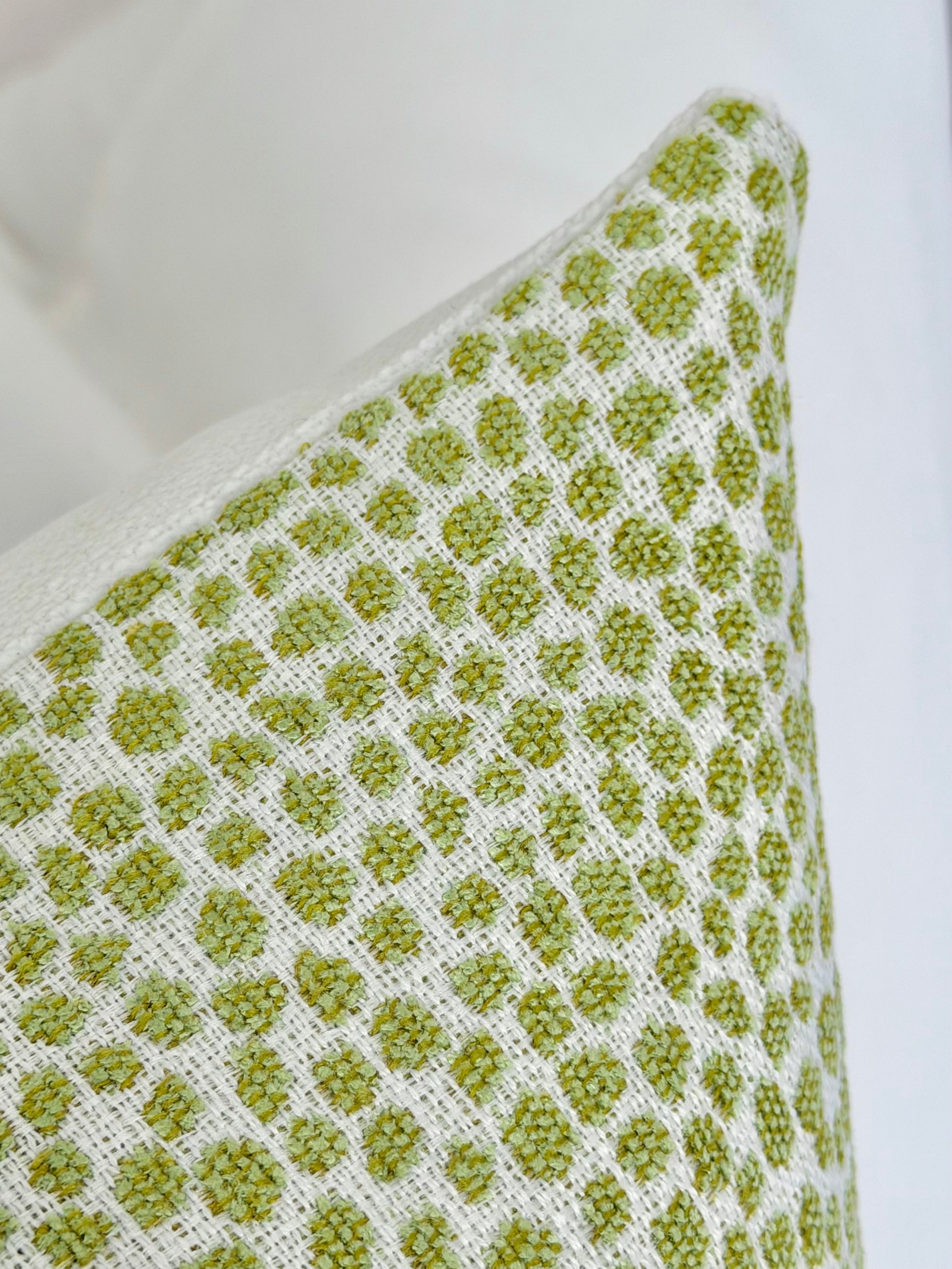 Green throw pillow cover Dotterea